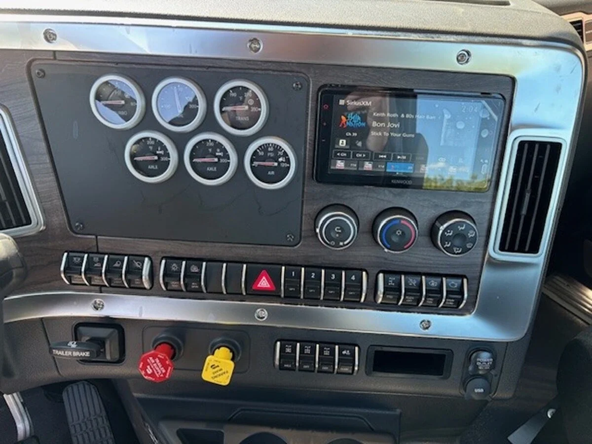 2027 Western Star 49X — photo 15