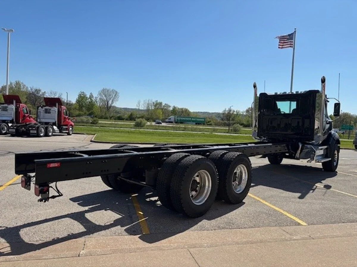 2027 Western Star 49X — photo 5