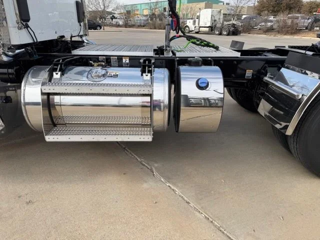 2027 Peterbilt 567 - image 19