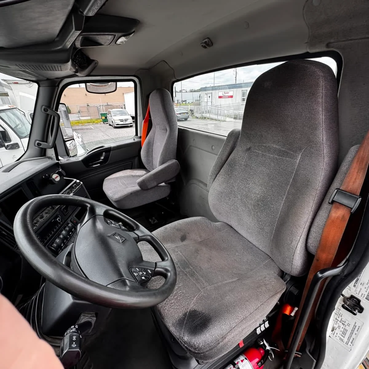 2019 International LT in Syracuse, NY — photo 7