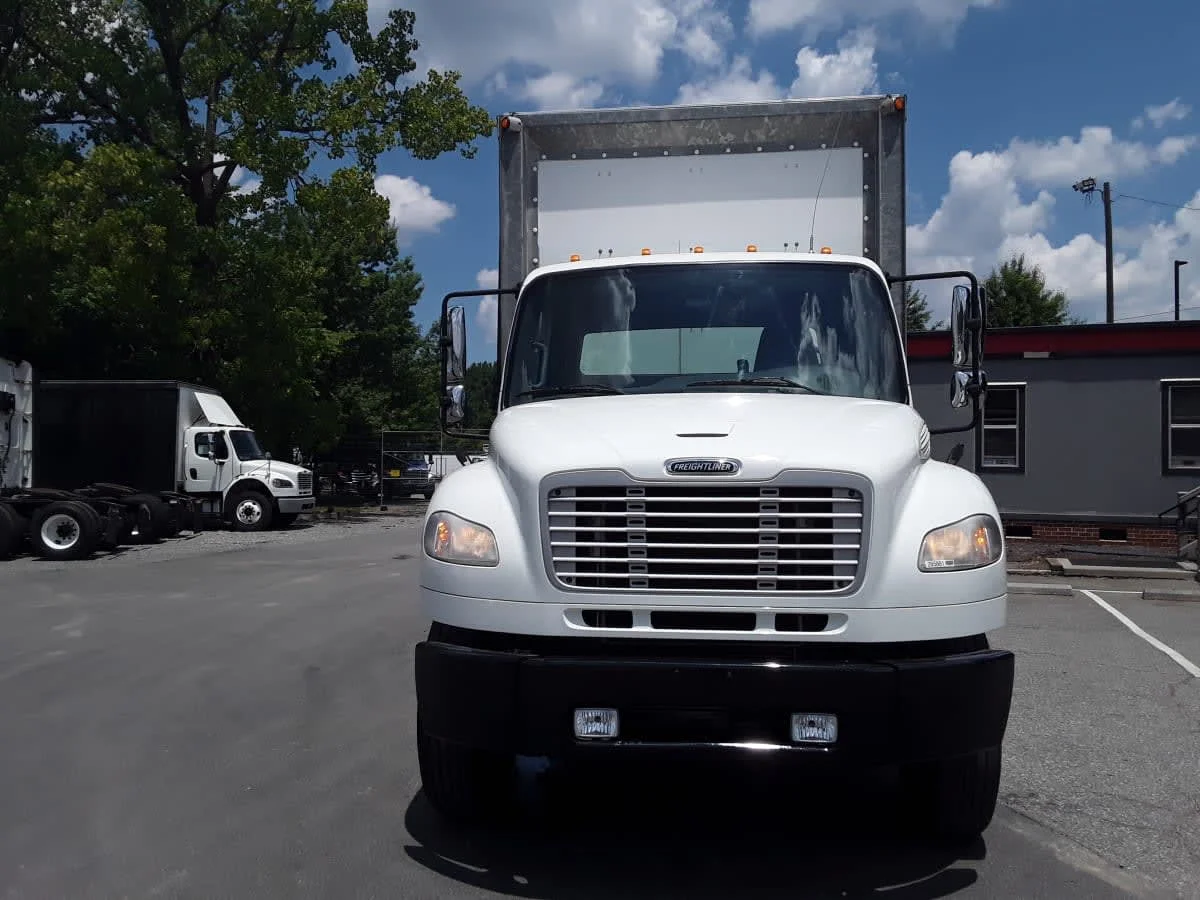 2021 Freightliner M2 106 in Charlotte, NC — photo 2