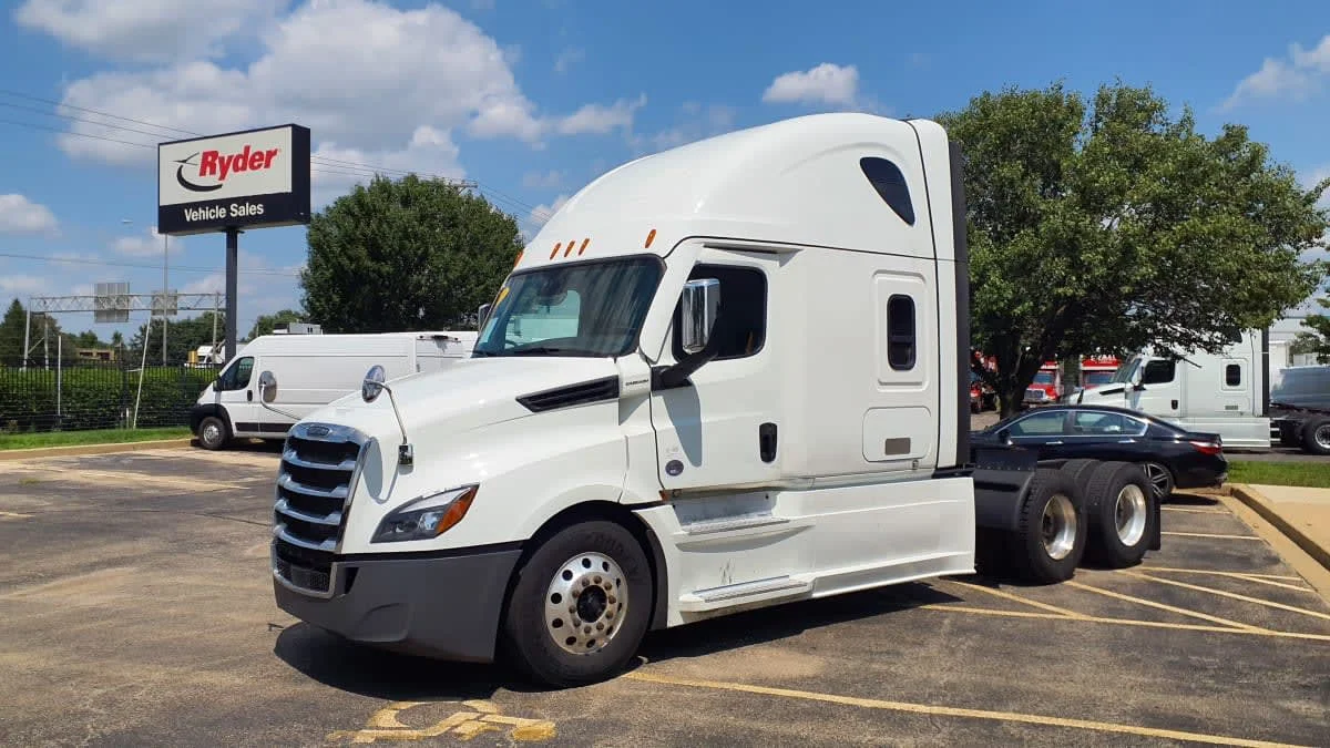 2023 Freightliner Cascadia