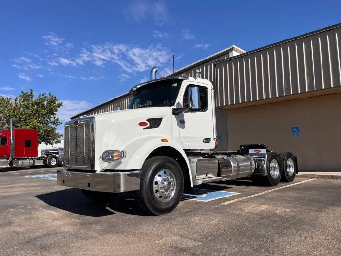 2026 Peterbilt 567 in Albuquerque, NM — photo 2