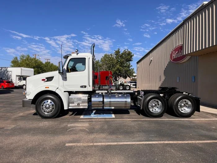 2026 Peterbilt 567 in Albuquerque, NM — photo 3