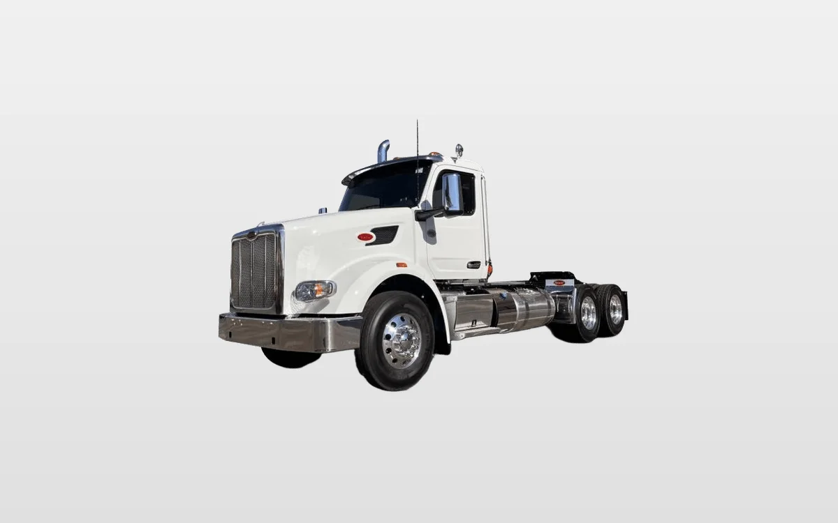 2026 Peterbilt 567 - image 1