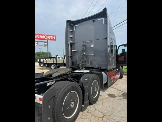 2024 Kenworth T680 in Conyers, GA — photo 13