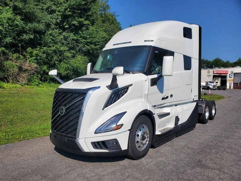 2027 Volvo VNL 860