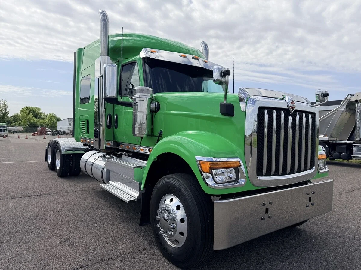 2022 International HX in Union City, TN — photo 2