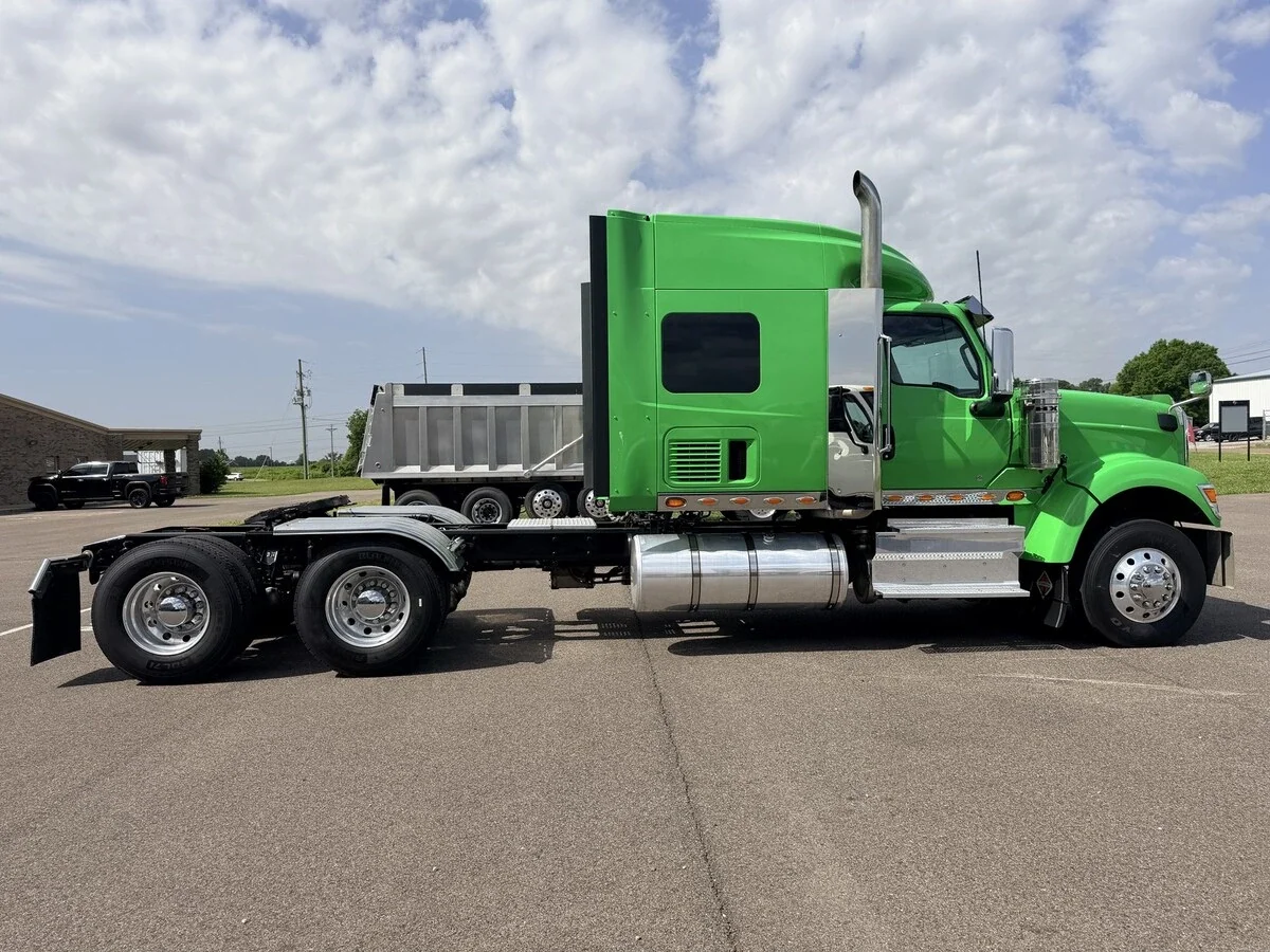 2022 International HX in Union City, TN — photo 5
