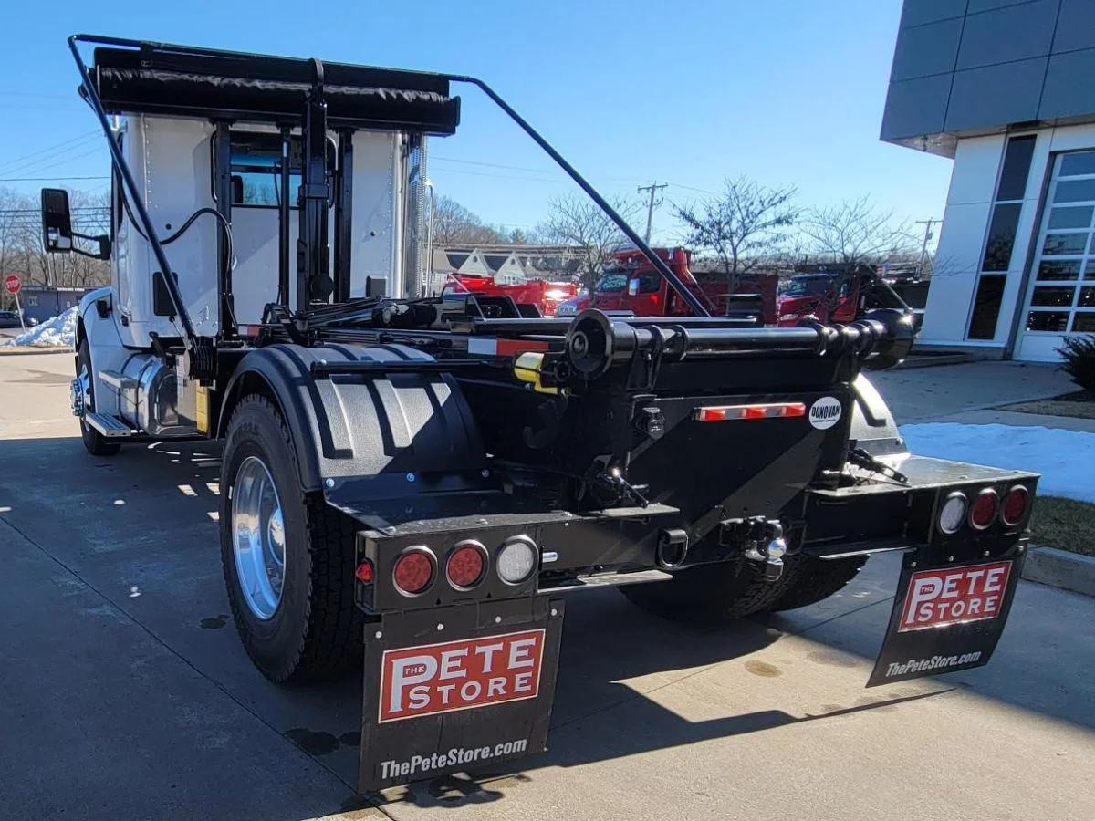 2025 Peterbilt 536 in Plainville, MA — photo 9