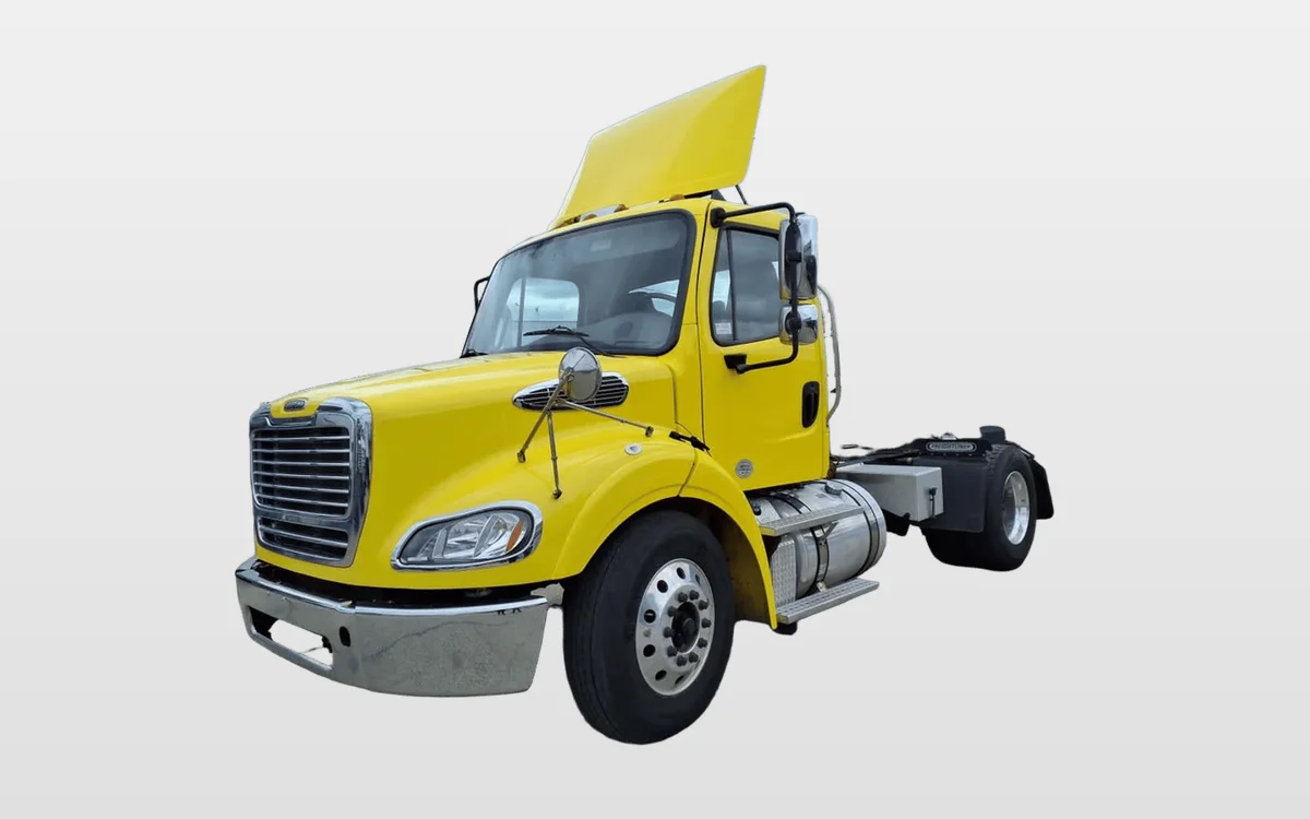 2019 Freightliner M2 112 - image 1