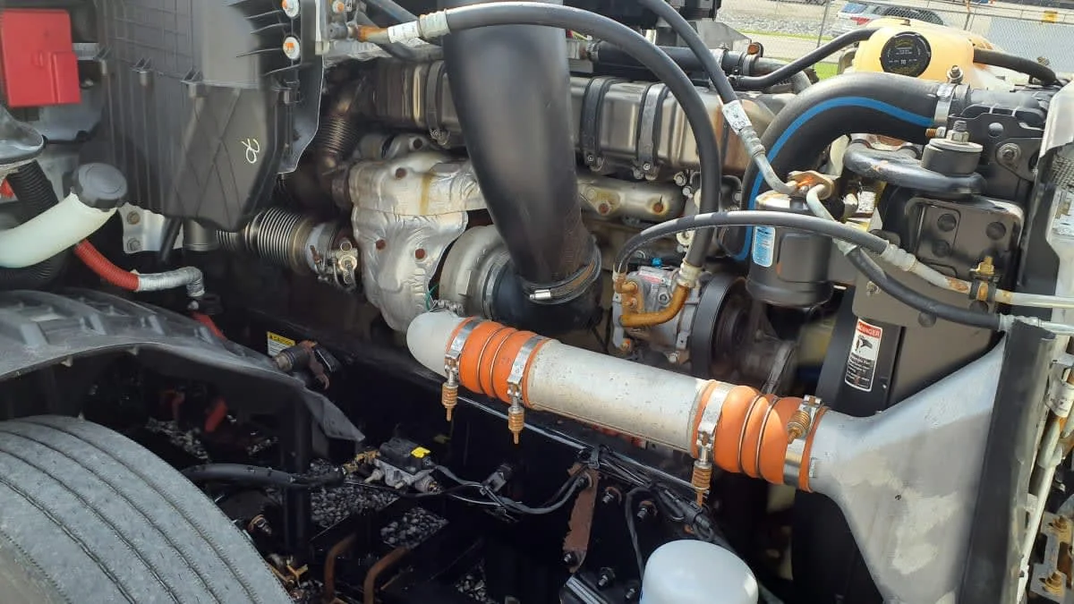 2019 Freightliner Cascadia in Birmingham, AL — photo 16