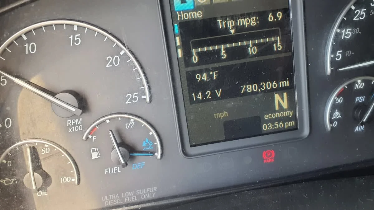 2019 Freightliner Cascadia in Birmingham, AL — photo 12