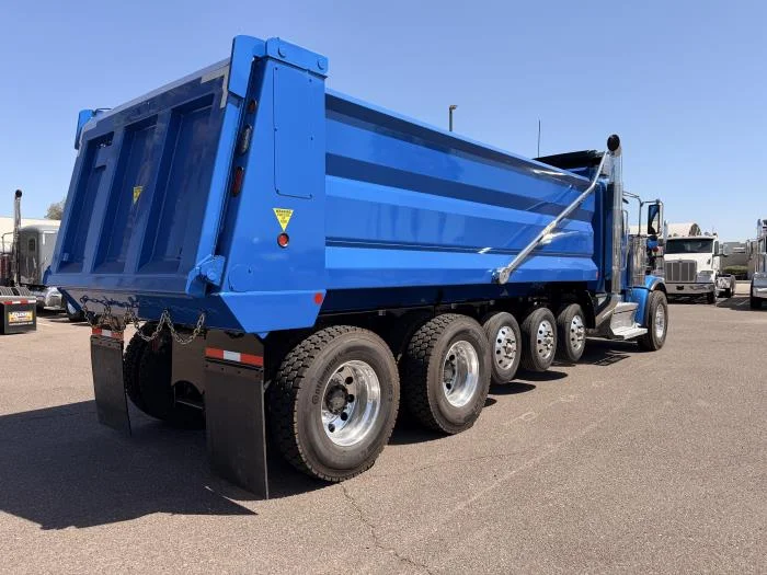 2027 Peterbilt 589 in Phoenix, AZ — photo 8