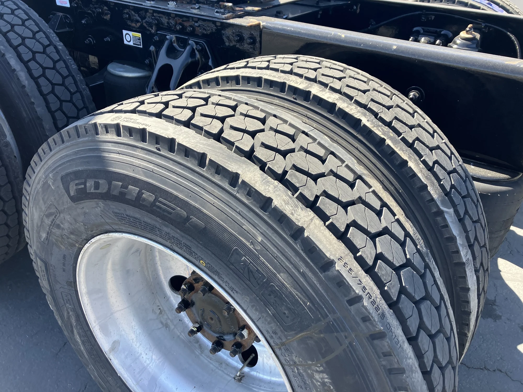 2022 Kenworth T680 in Salt Lake, UT — photo 4