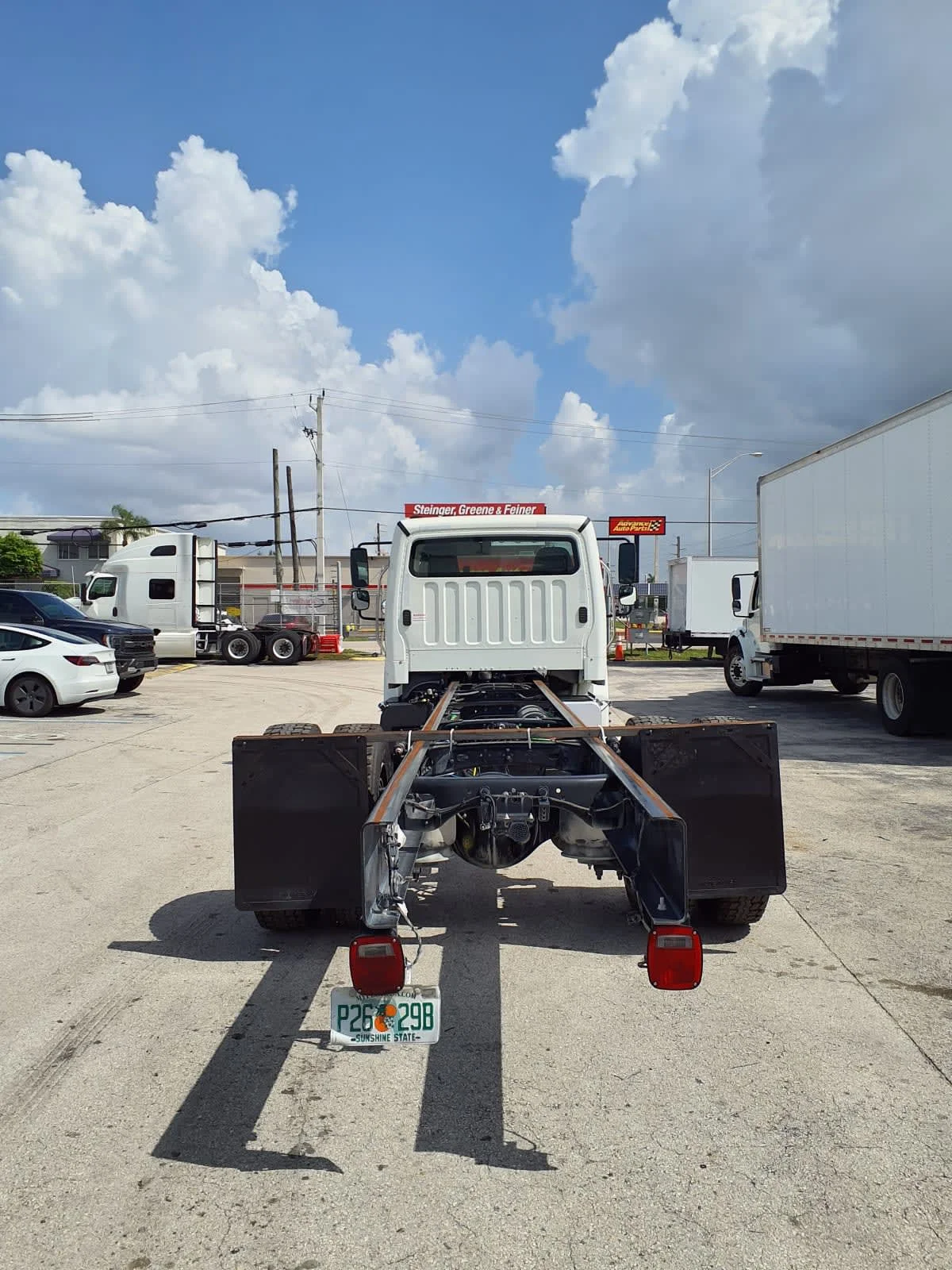 2020 Freightliner M2 106 in Miami, FL — photo 5