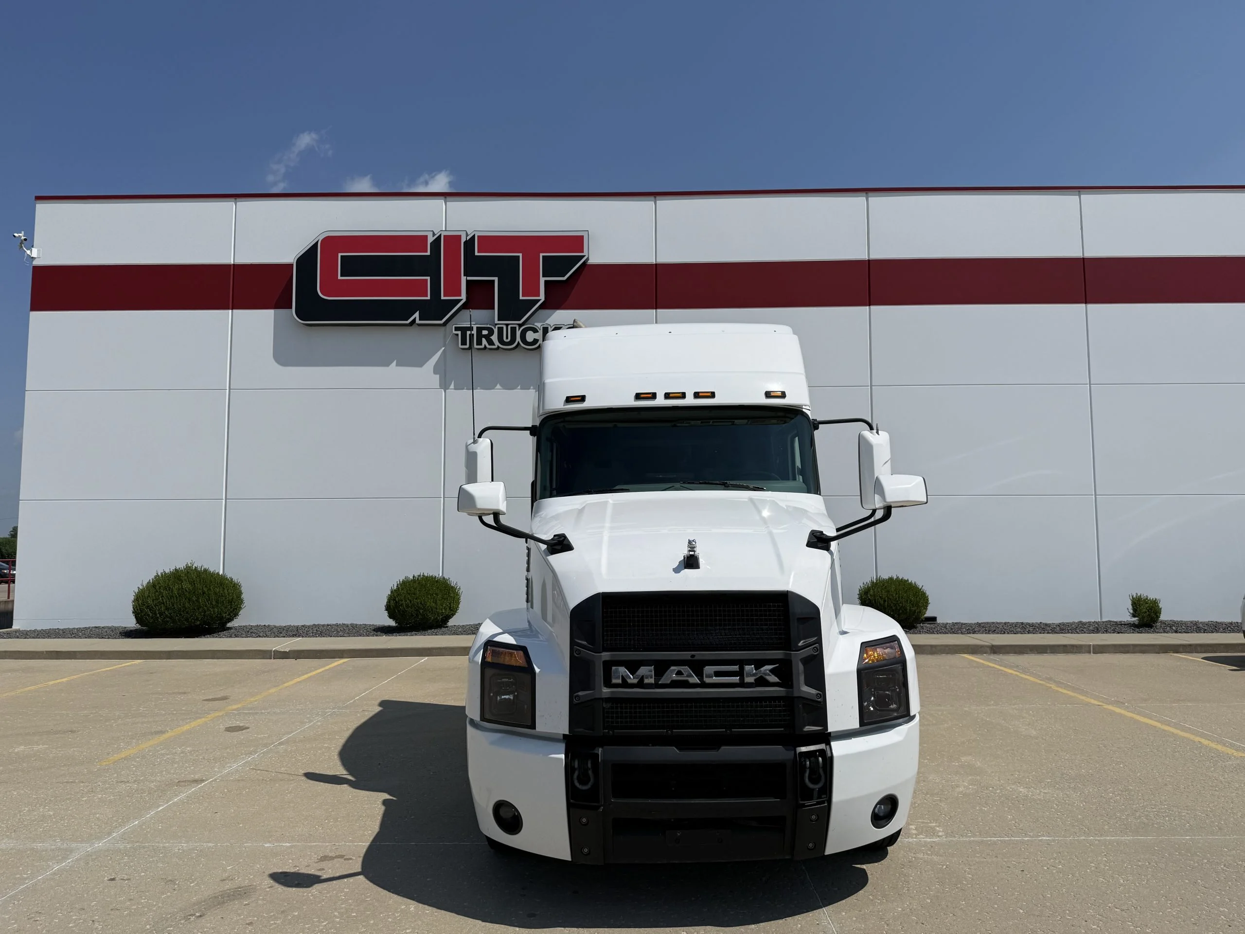 2020 Mack Anthem in Troy, IL — photo 2