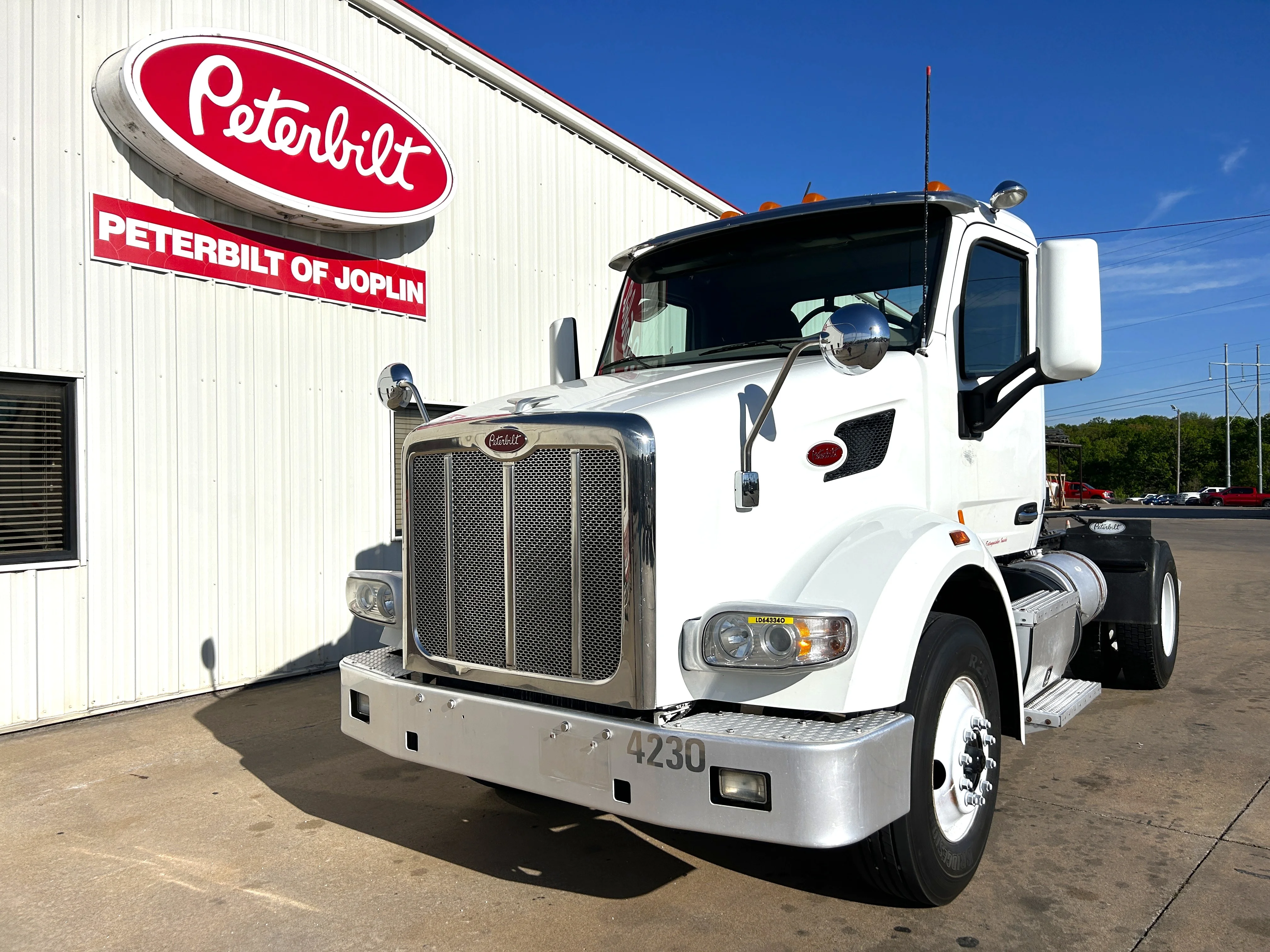 2020 Peterbilt 567 in Joplin, MO