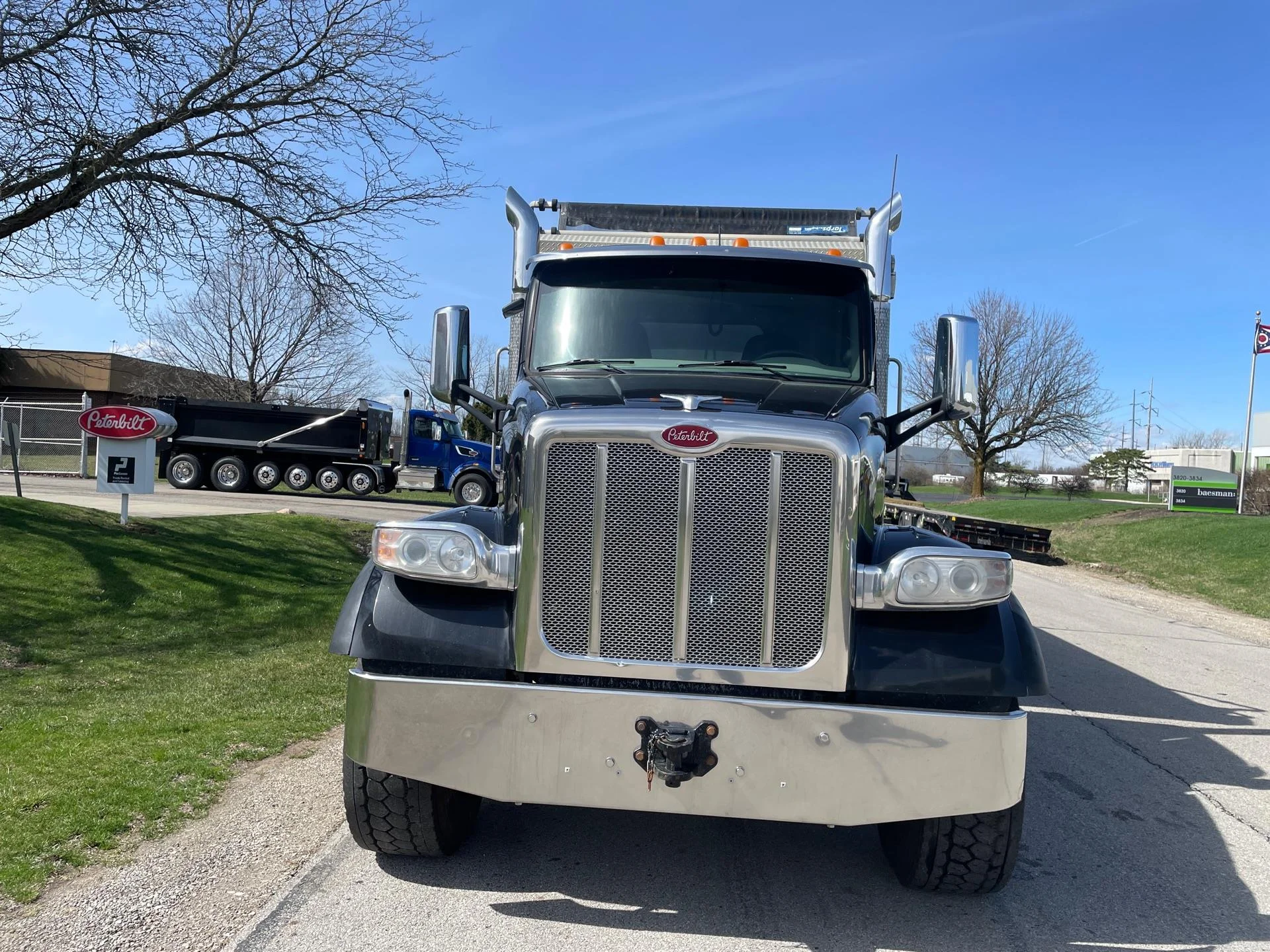 2021 Peterbilt 567 in Columbus, OH — photo 2