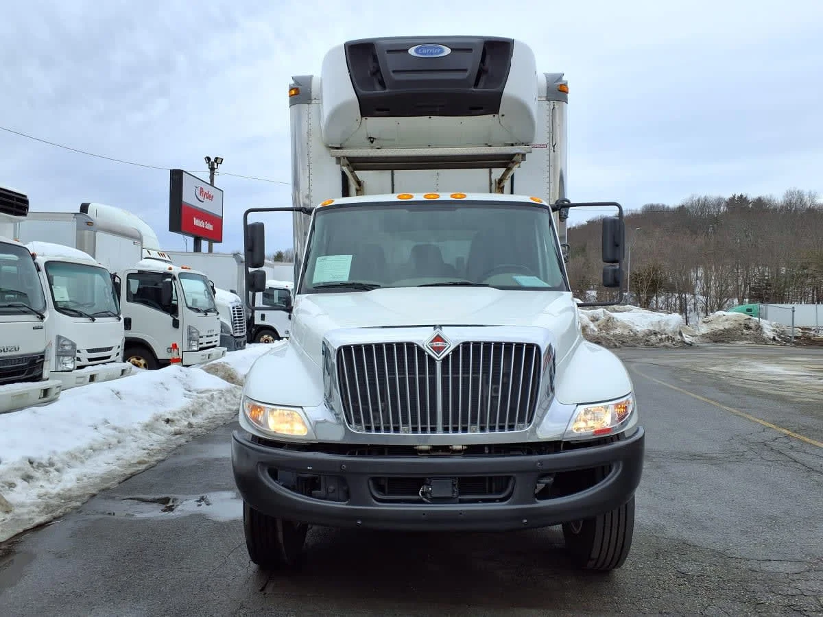2019 International 4300 in Salisbury, MA — photo 2