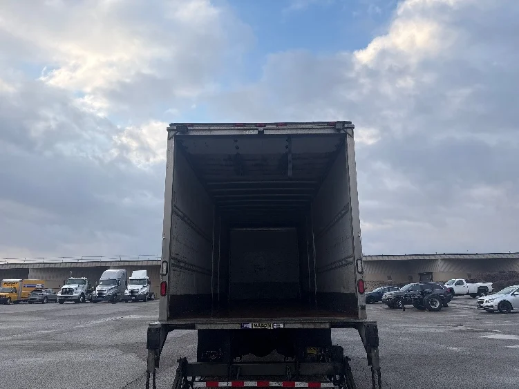 2023 Freightliner M2 106 - image 8