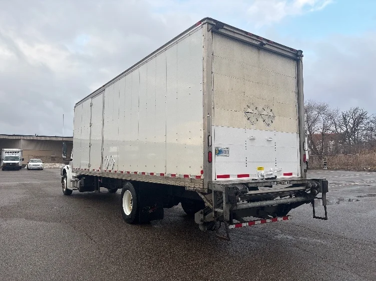 2023 Freightliner M2 106 - image 6