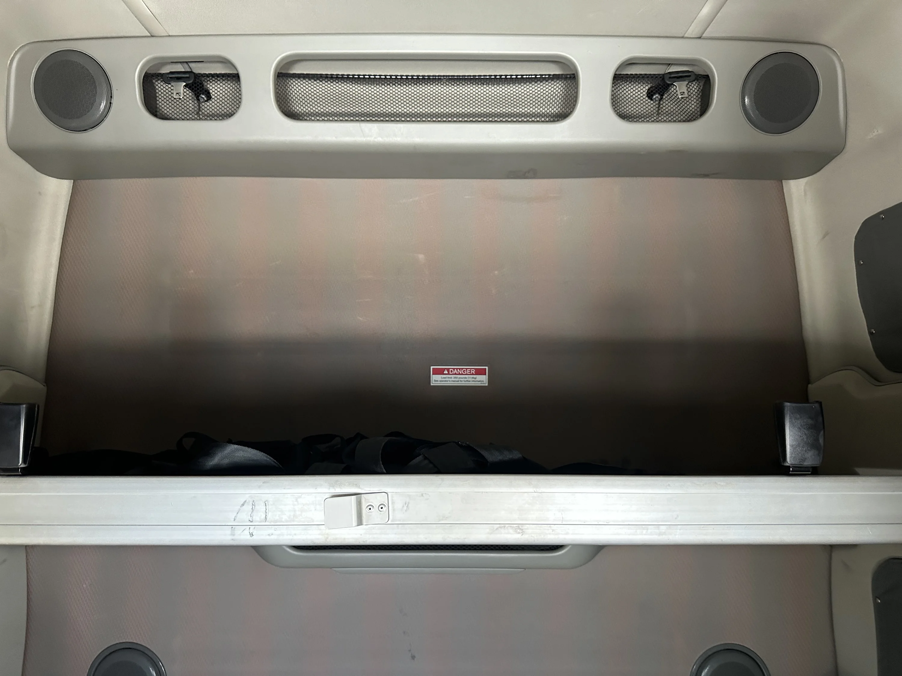 2024 Volvo VNL 860 in Franklin, KY — photo 15