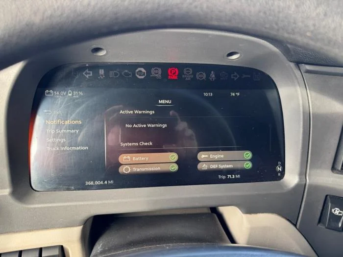 2022 Peterbilt 579 - image 18