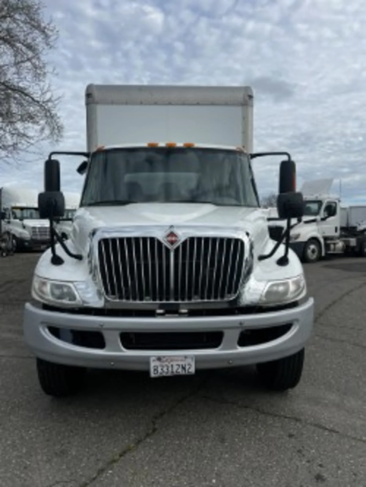 2019 International 4300 in West Sacramento, CA — photo 2