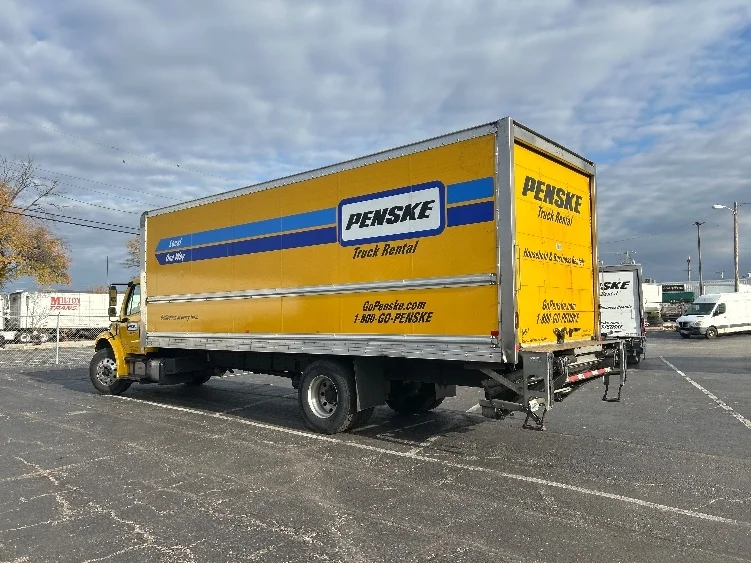2020 Freightliner M2 106 in Chesapeake, VA — photo 6