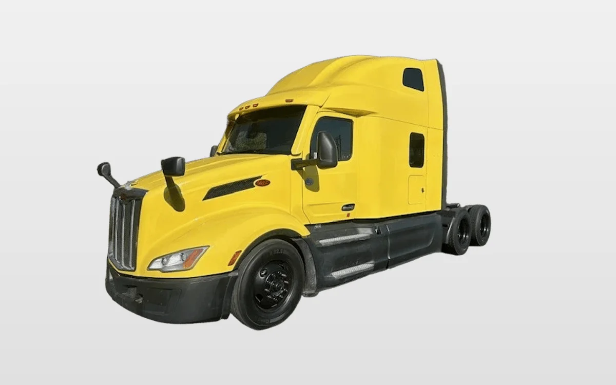 2023 PETERBILT 579 - image 1