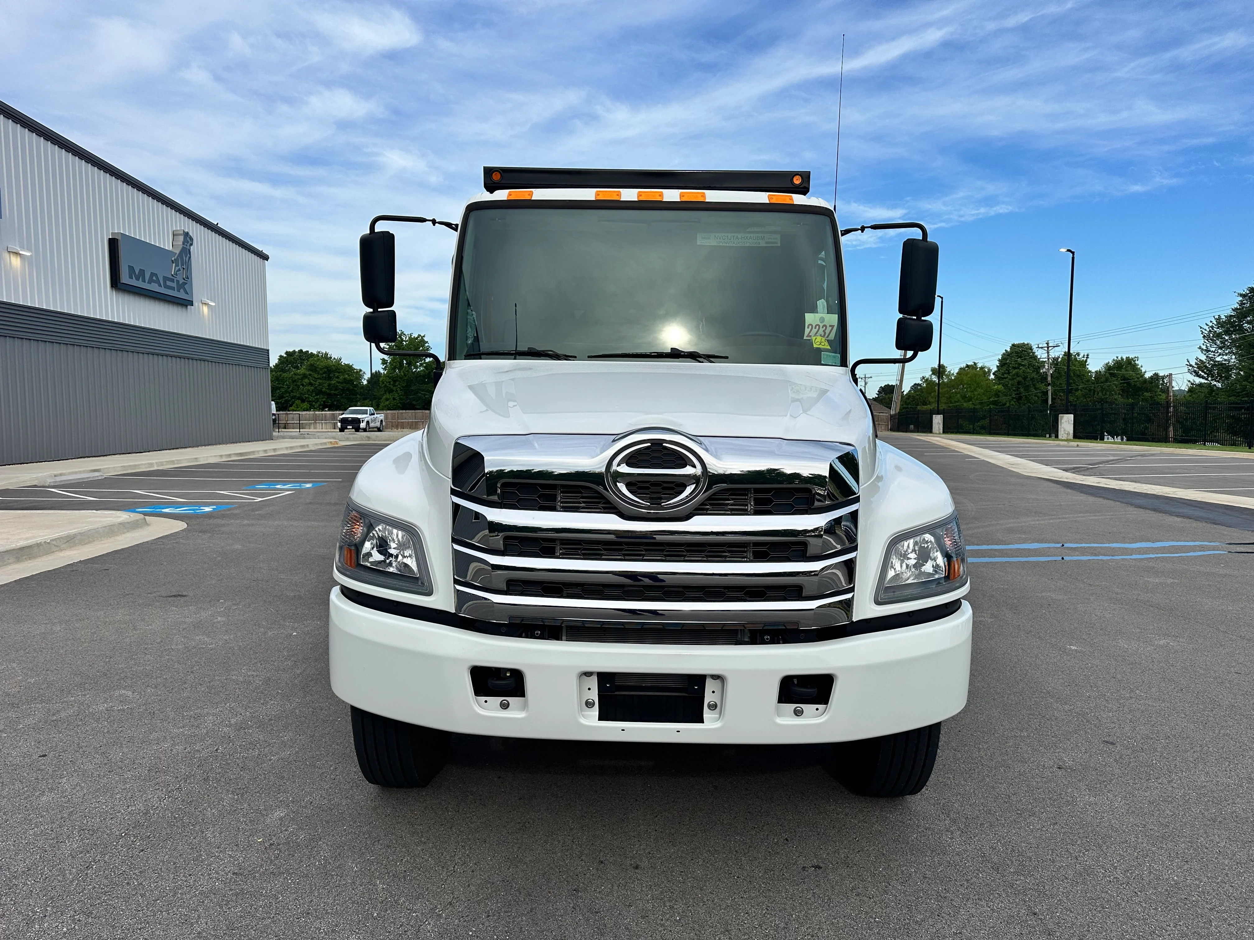 2025 Hino L7 in Van Buren, AR — photo 9
