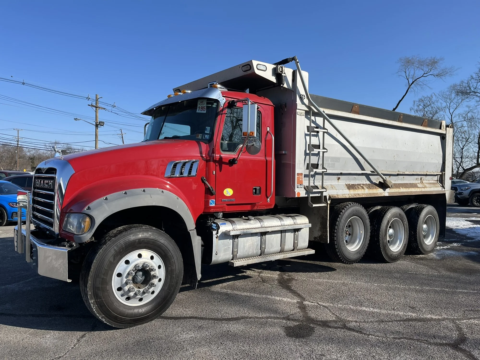 2019 Mack Granite
