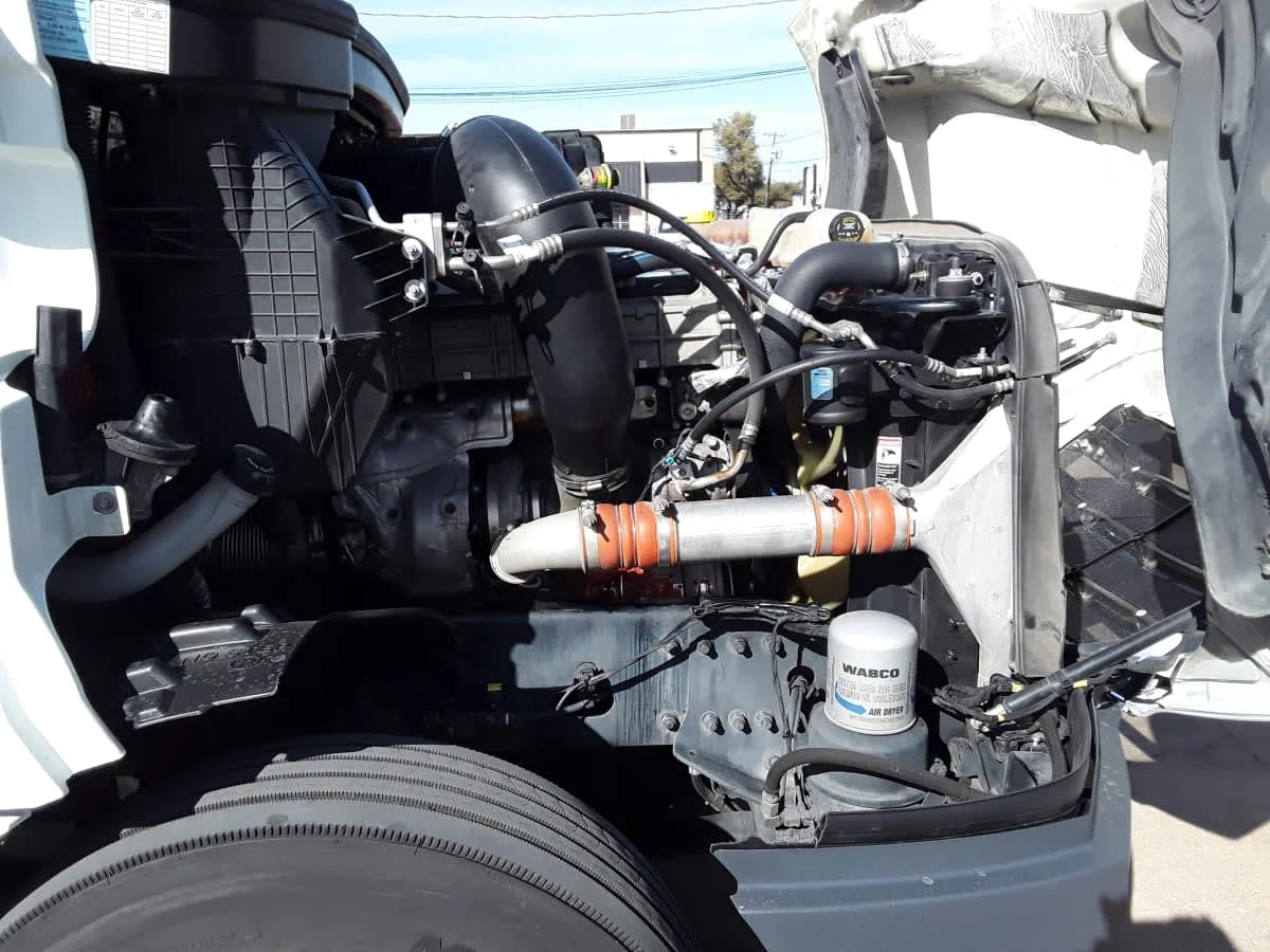 2020 Freightliner Cascadia in Dallas, TX — photo 9