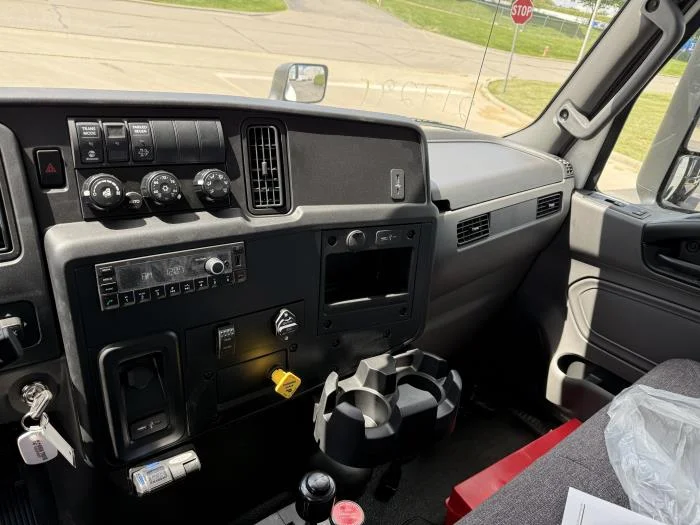 2026 International MV in Columbus, OH — photo 9