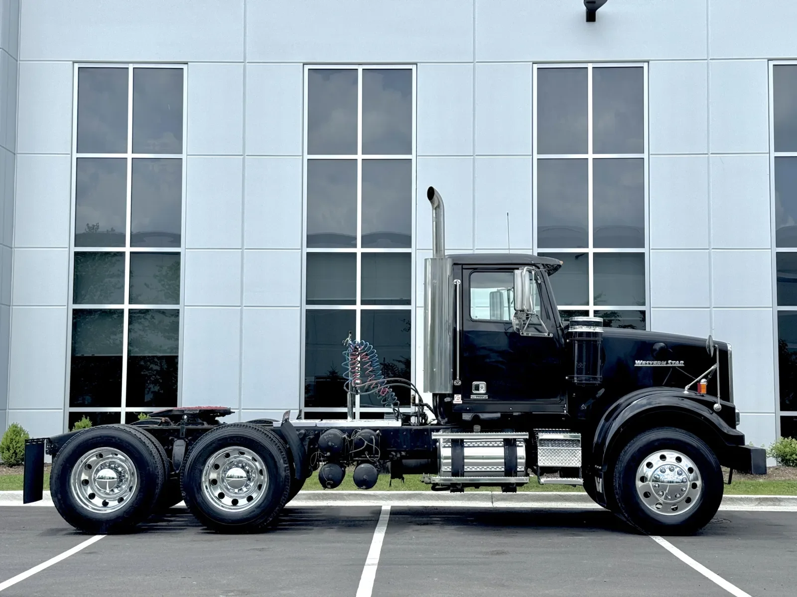 2017 Western Star 4900 - image 3