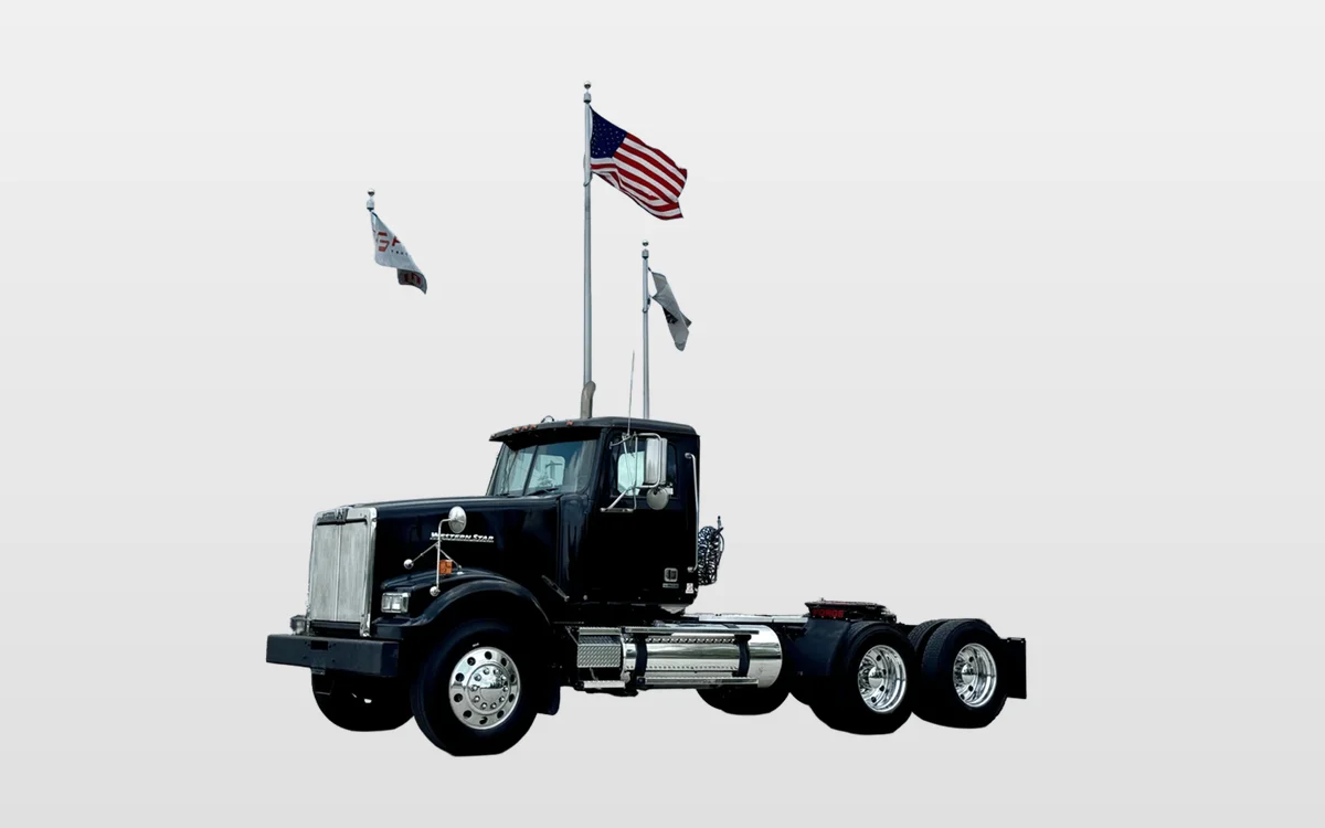 2017 Western Star 4900 - image 1