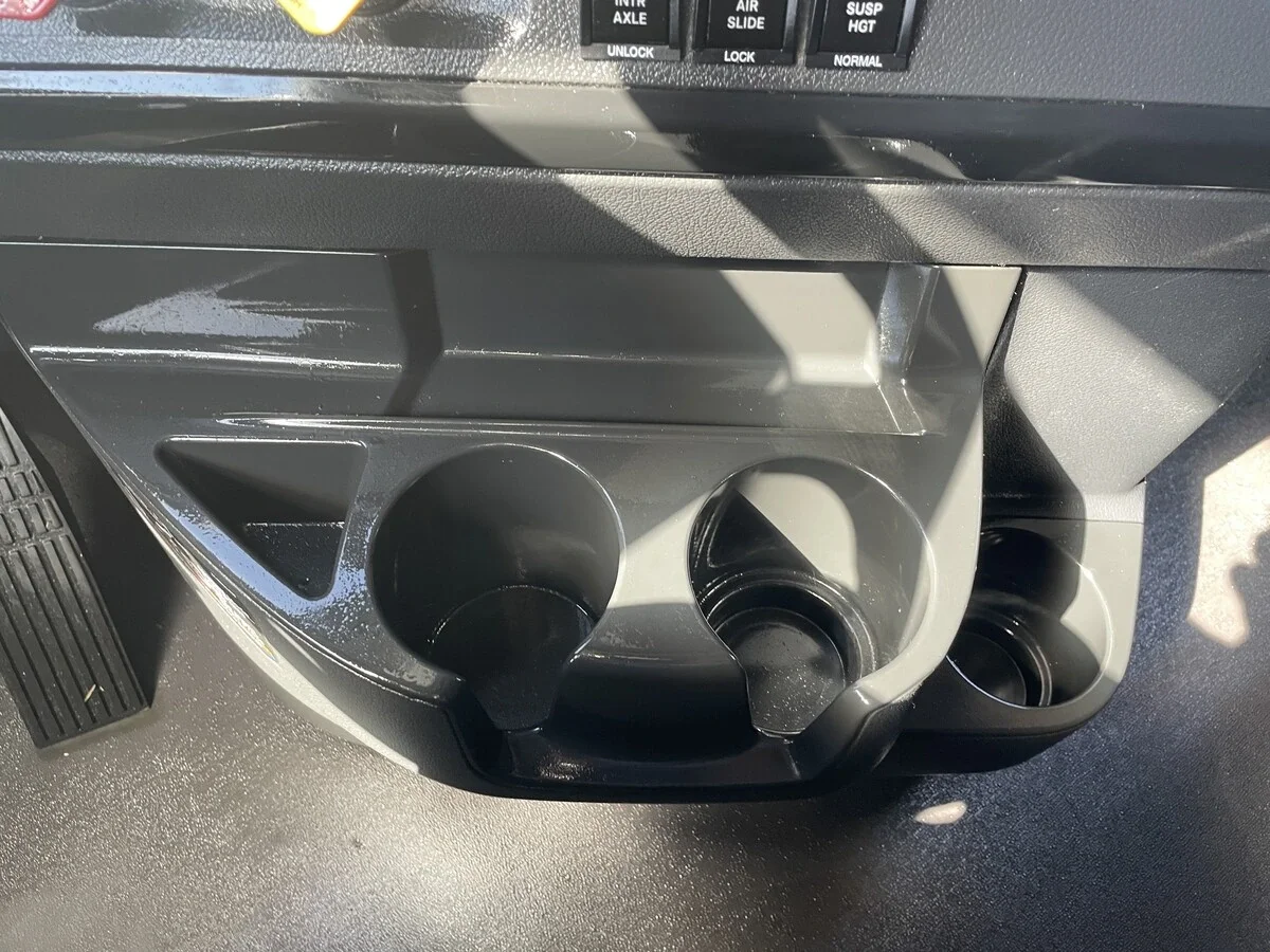 2024 Freightliner Cascadia - image 29