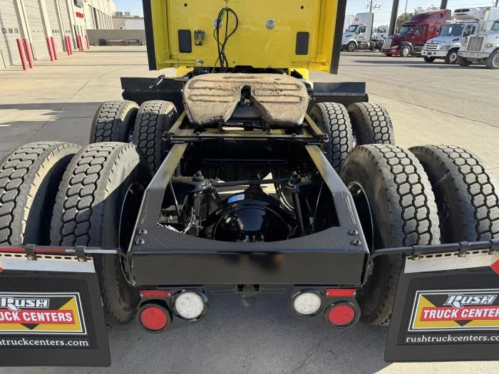 2021 Peterbilt 579 in El Paso, TX — photo 16