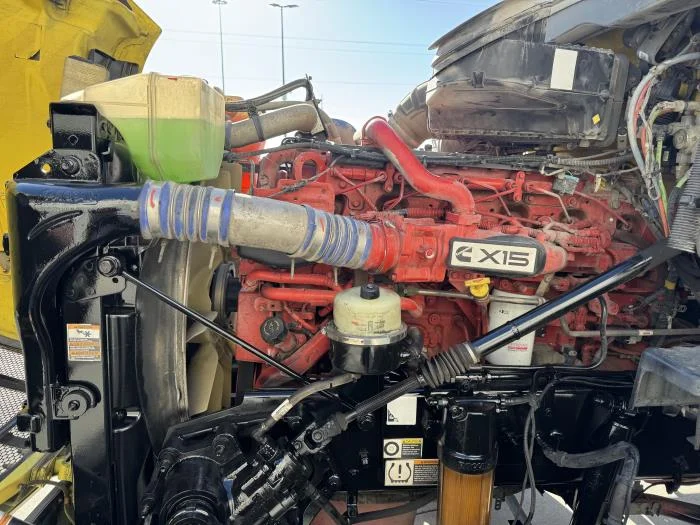 2021 Peterbilt 579 in El Paso, TX — photo 11