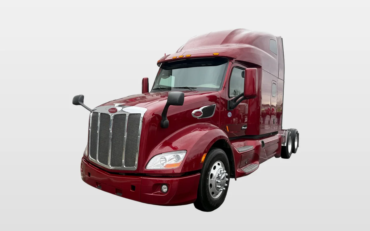 2021 PETERBILT 579 - image 1