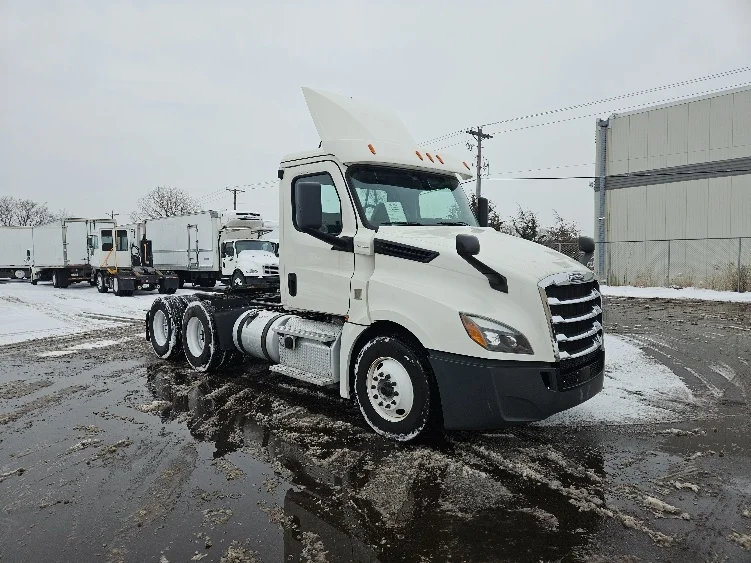 2019 Freightliner in Brooklyn Park, MN