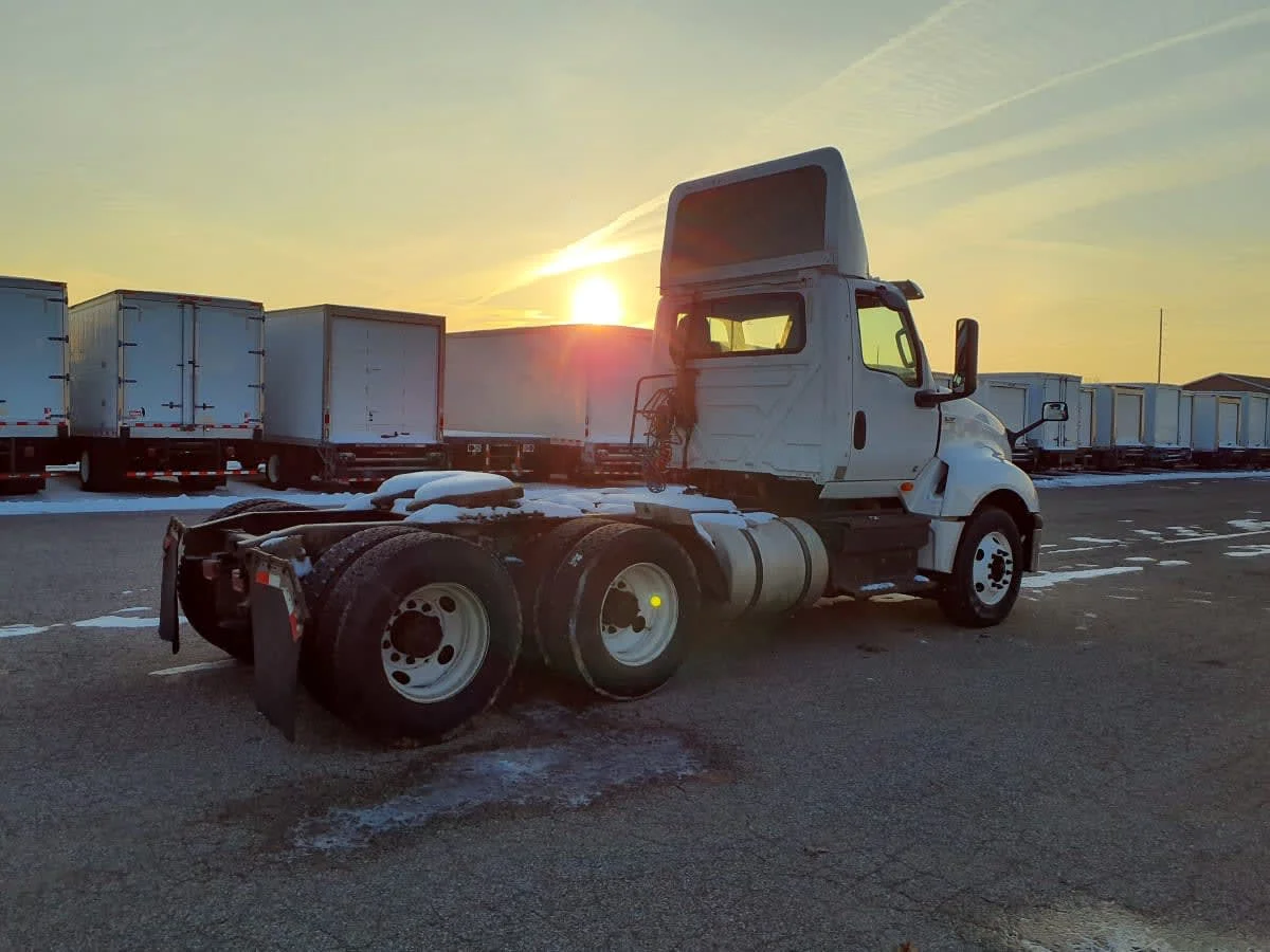 2019 International LT in Wayland, MI — photo 4