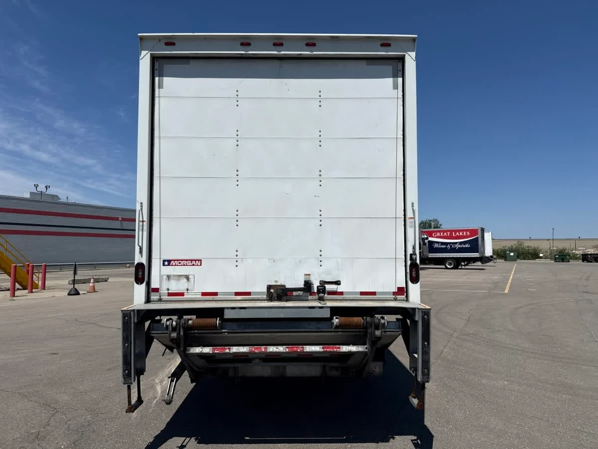 2020 Freightliner M2 106 in Taylor, MI — photo 5