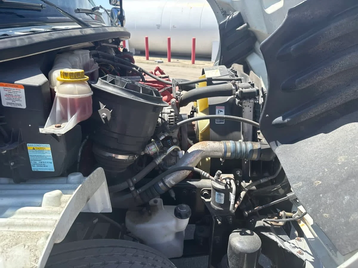 2020 Freightliner M2 106 in Taylor, MI — photo 10