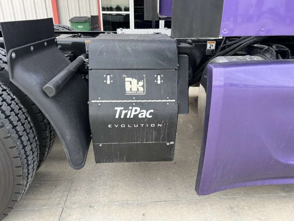 2022 Peterbilt 579 - image 14