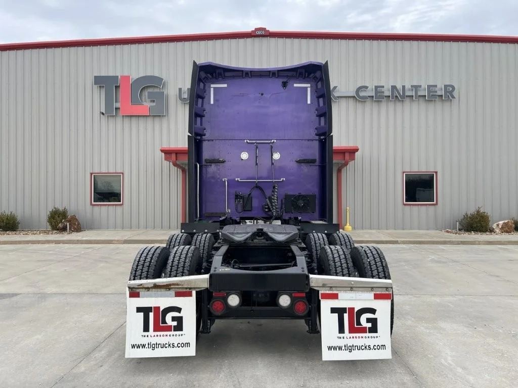 2022 Peterbilt 579 - image 5