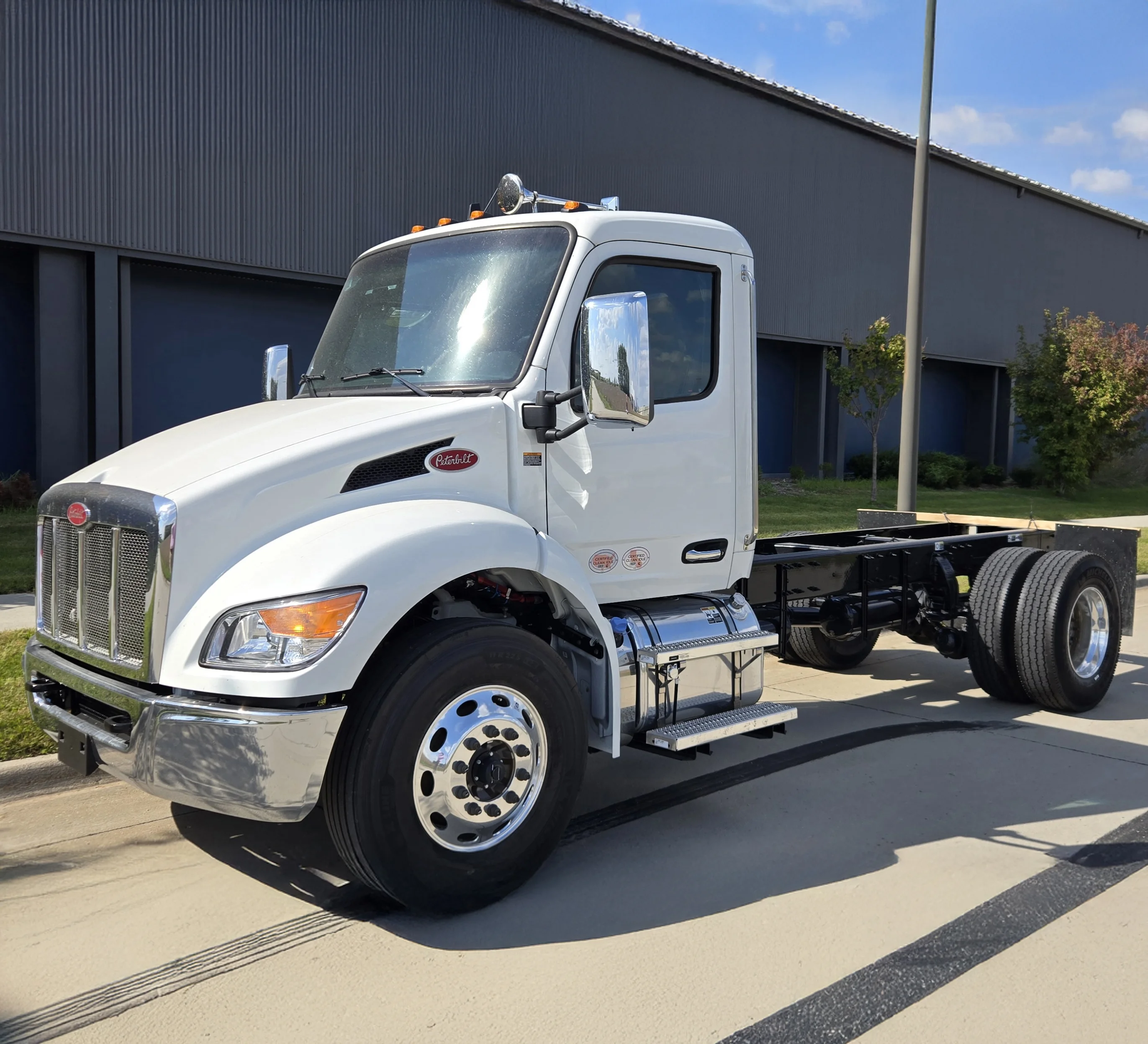 2025 Peterbilt 537 in GRETNA, NE