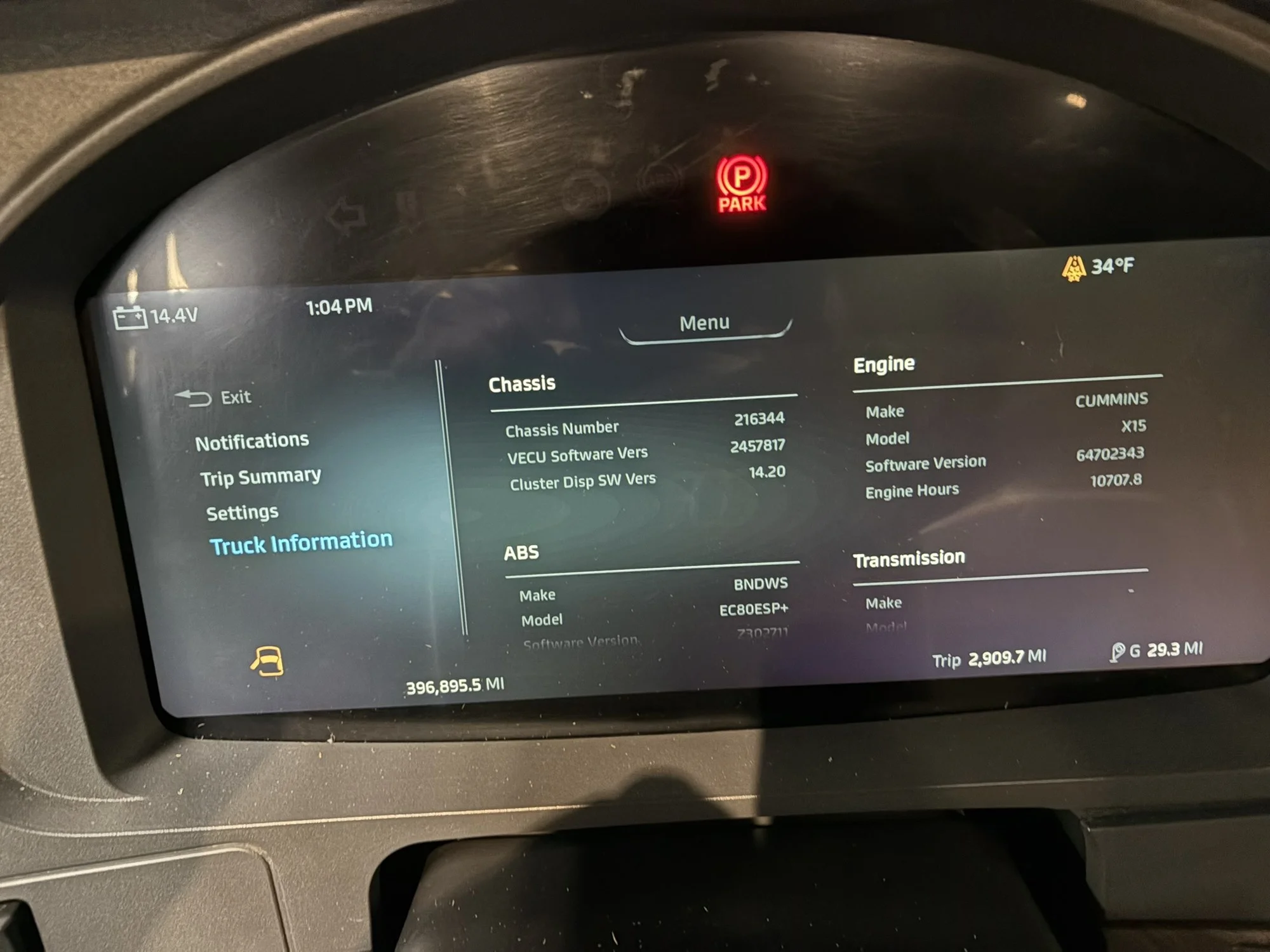 2023 Kenworth T880 - image 19