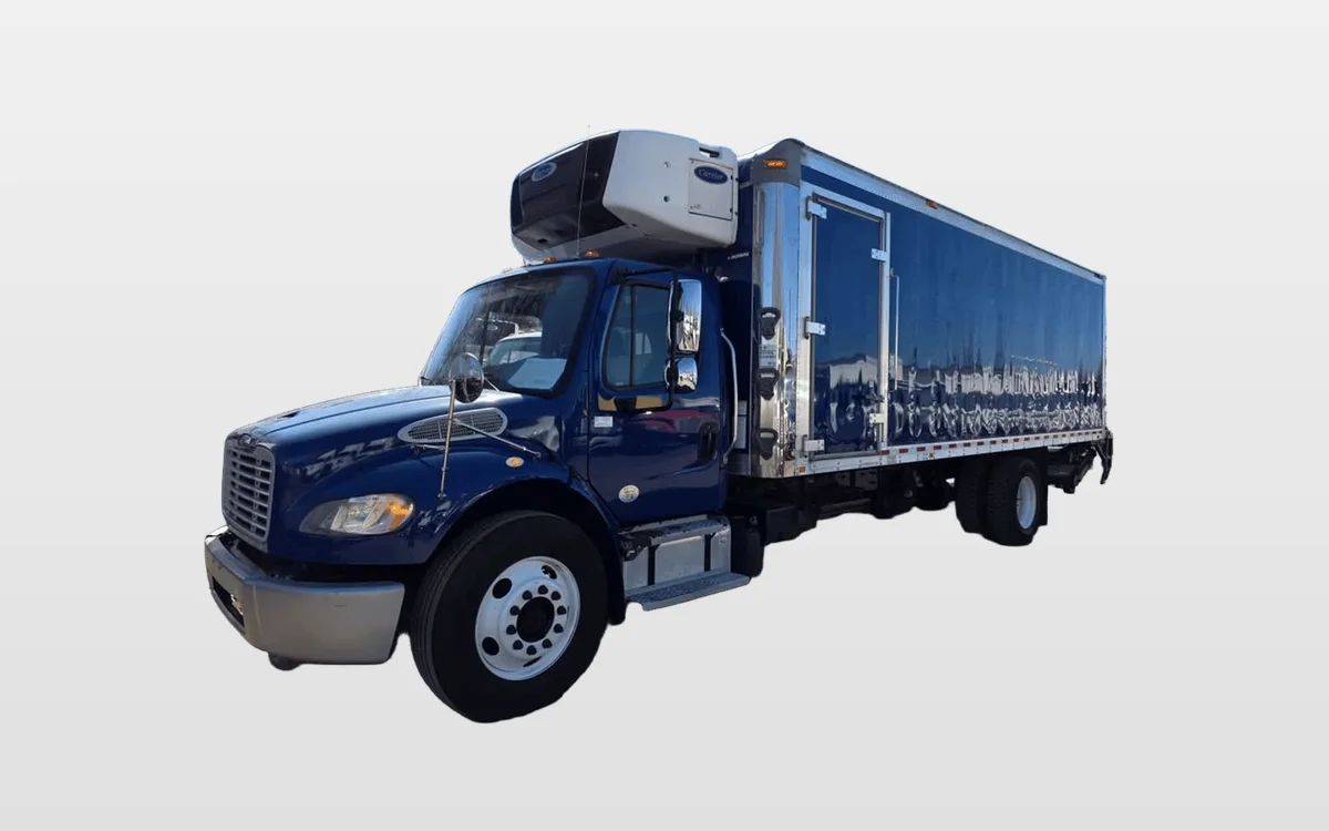 2018 Freightliner M2 106 - image 1